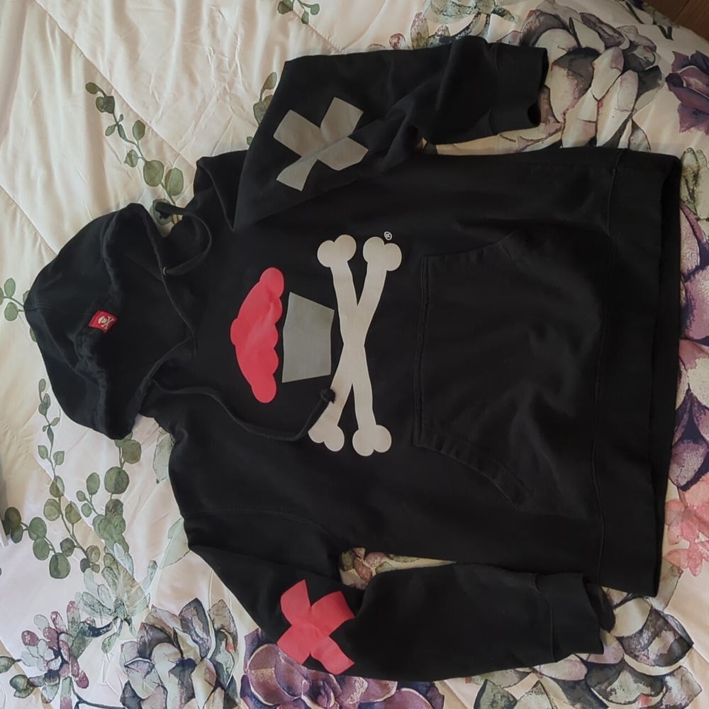 johnny cupcakes hoodie size small